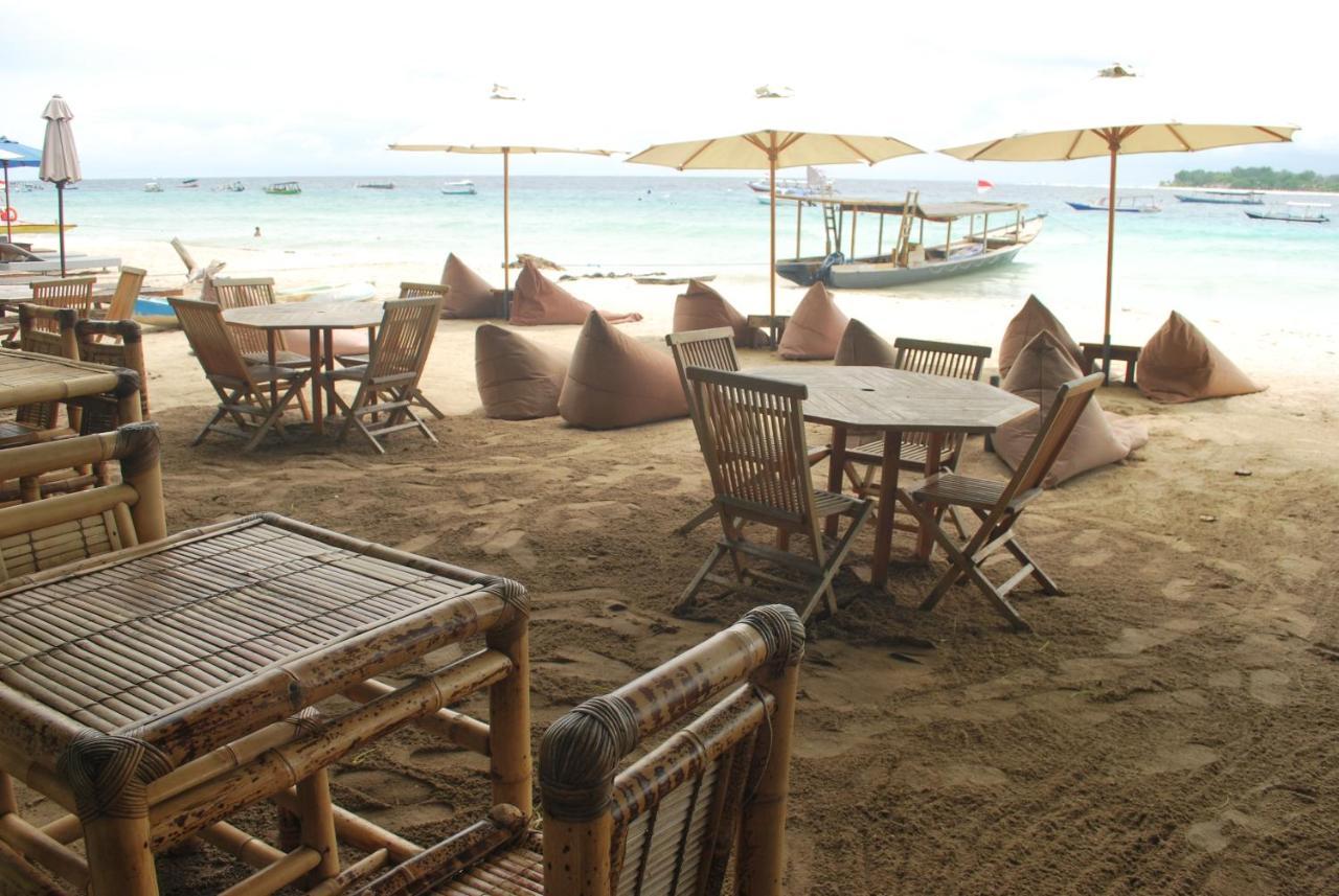 Gili Smile Bungalow Джили Трауанган Екстериор снимка