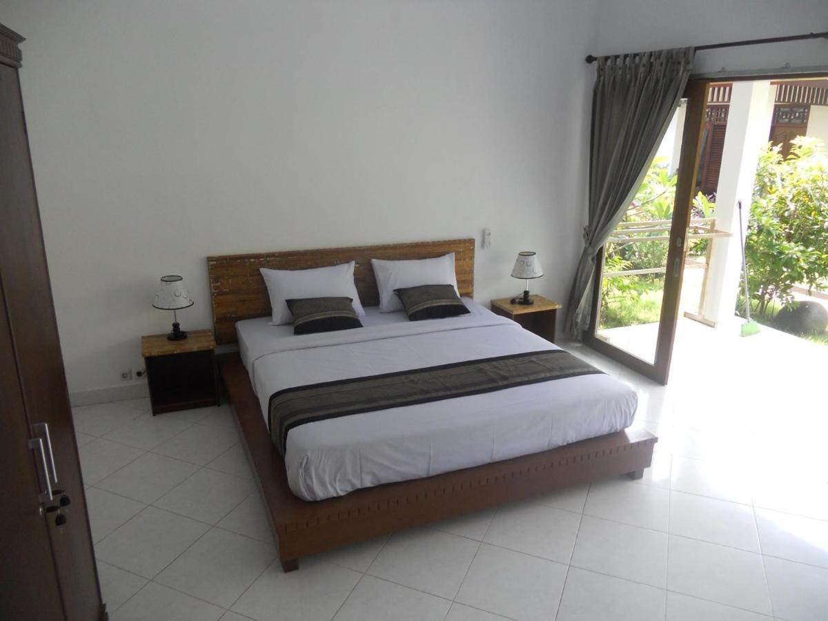 Gili Smile Bungalow Джили Трауанган Екстериор снимка