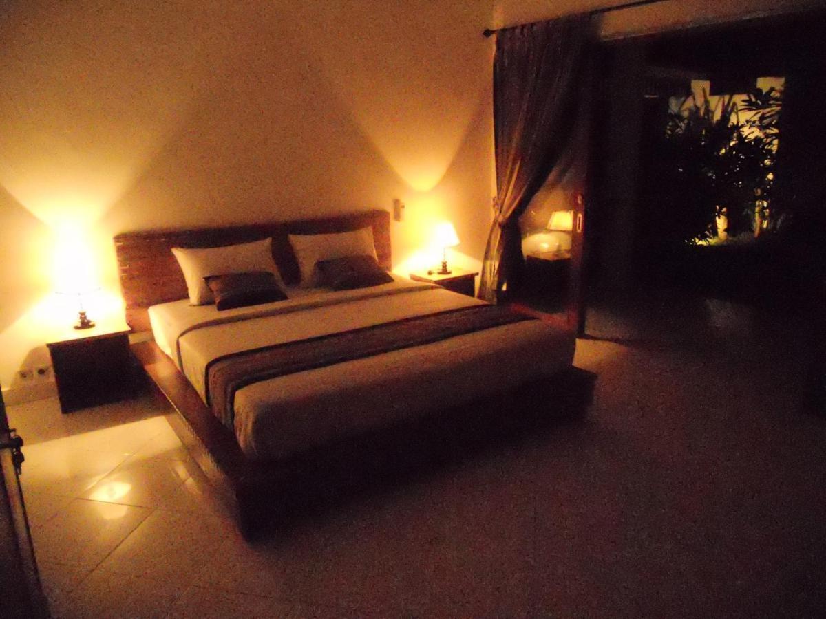 Gili Smile Bungalow Джили Трауанган Екстериор снимка