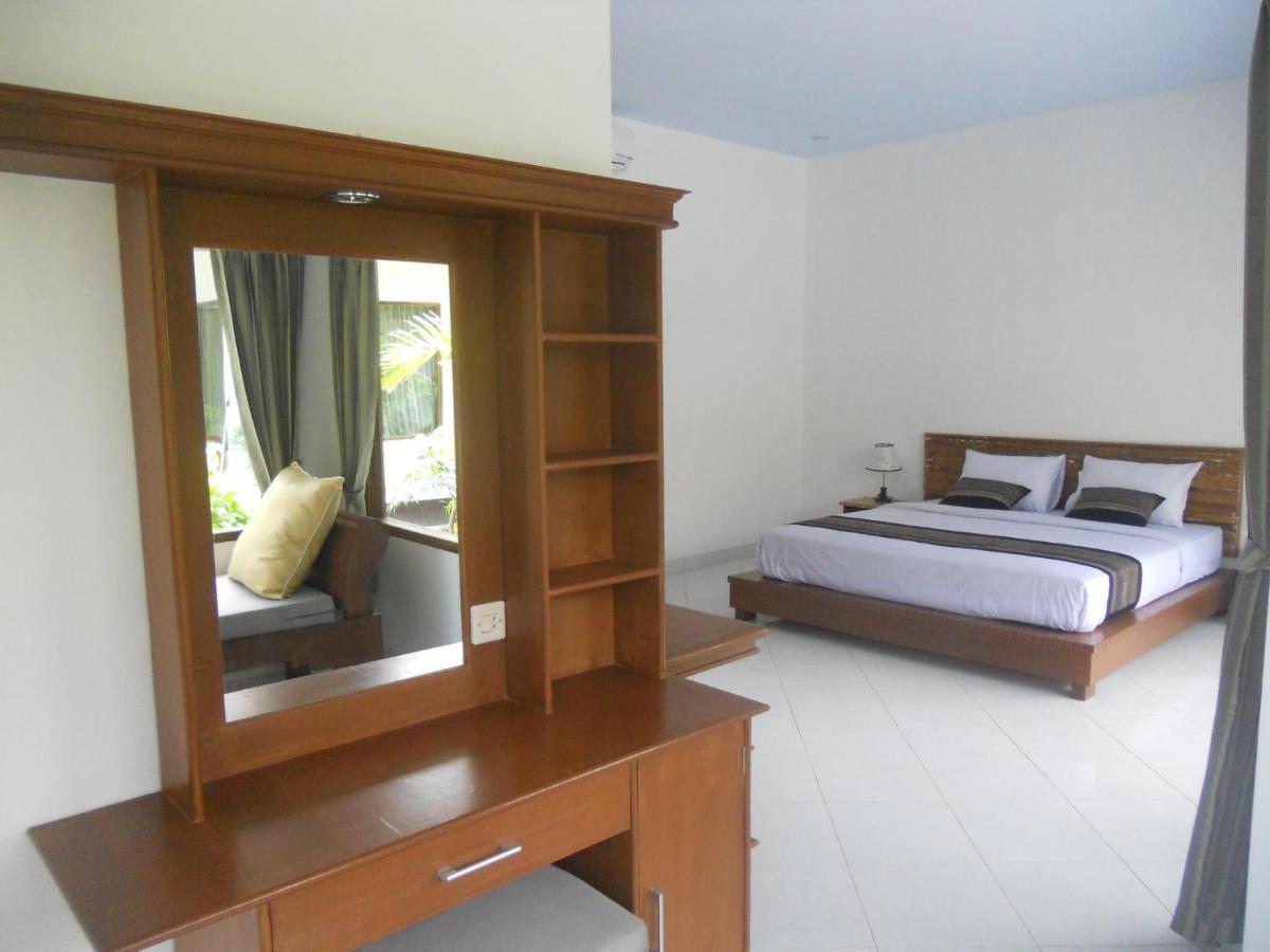 Gili Smile Bungalow Джили Трауанган Екстериор снимка