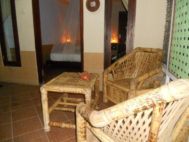 Gili Smile Bungalow Джили Трауанган Екстериор снимка